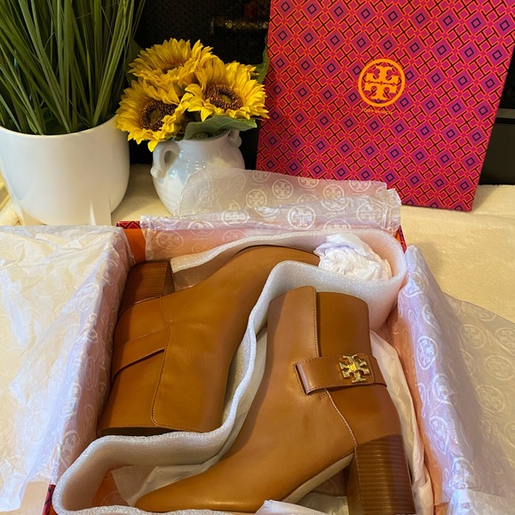 Tory Burch Kira Ankle Boots - Picture 8 of 9